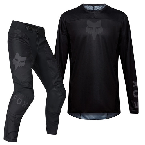 Fox racing 180 - fox, blackout